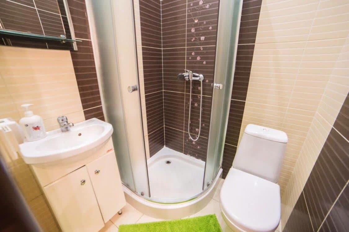 Rk Central Avenue Apartment Lviv Kültér fotó