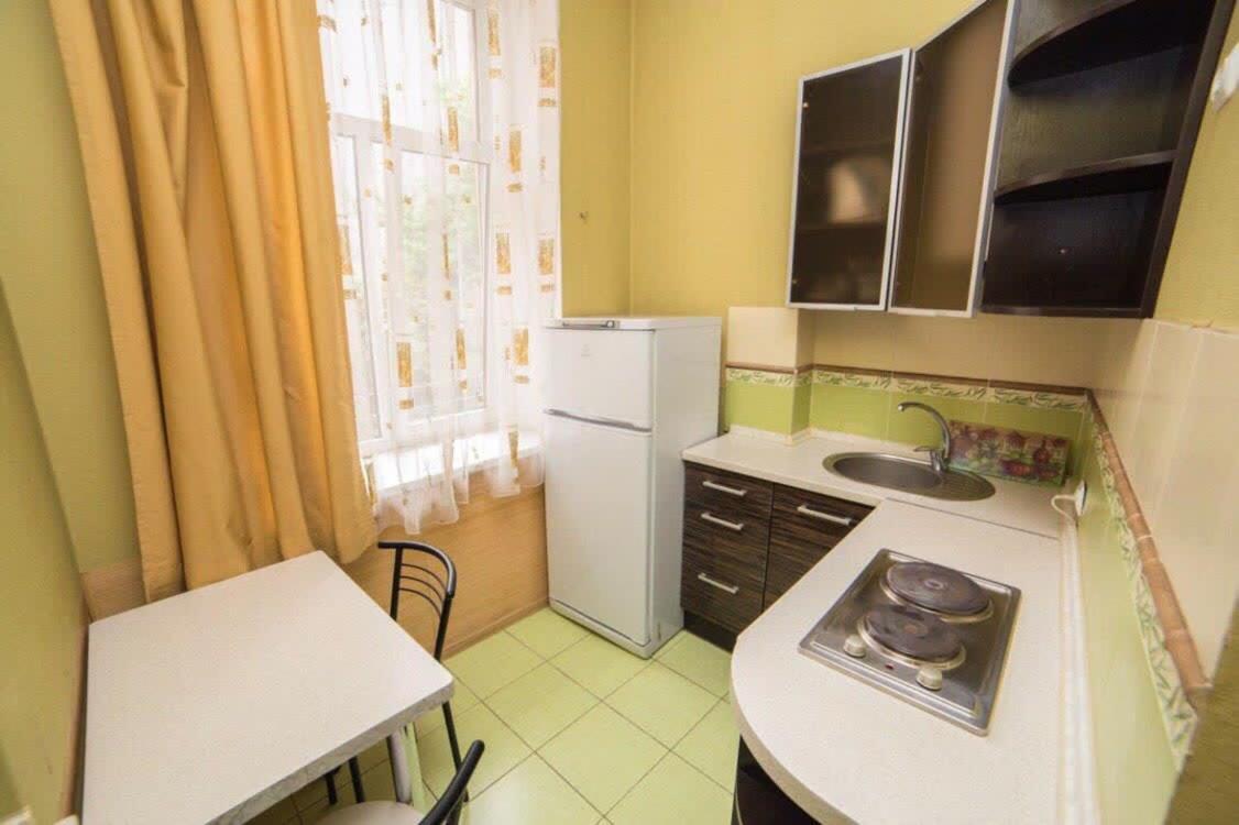 Rk Central Avenue Apartment Lviv Kültér fotó